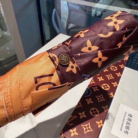 LOUIS VUITTON (Луи Виттен) LV Новая модель трехсекционного автома