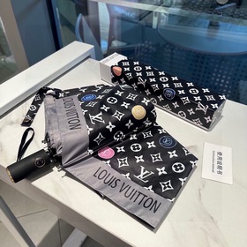LOUIS VUITTON (Луи Виттен) LV Новая модель трехсекционного автома