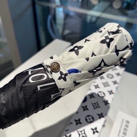 LOUIS VUITTON (Луи Виттен) LV Новая модель трехсекционного автома