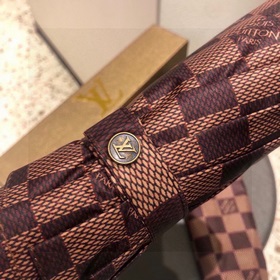 LOUIS VUITTON (Луи Виттон) LV Новая модель трехсекционного автома