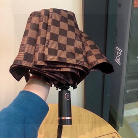 LOUIS VUITTON (Луи Виттон) LV Новая модель трехсекционного автома