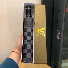 LOUIS VUITTON (Луи Виттон) LV Новая модель трехсекционного автома
