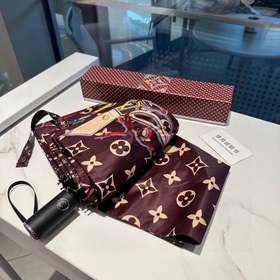 LOUIS VUITTON (Луи Виттон) LV Новая модель трехсекционного автома