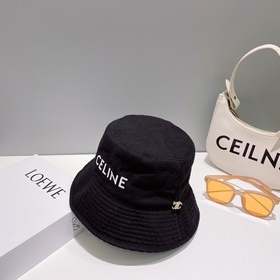 CELINE Селин, новая модель в продаже. Простая рыбацкая кепка с вы