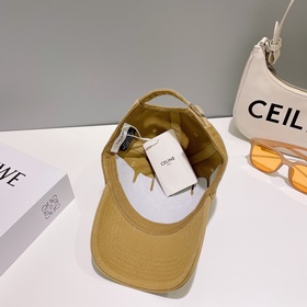 В комплекте с пылезащитным чехлом 【CELINE Селин】 Новая модель бей