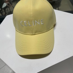 CELINE Новая модель лаконичной бейсболки весна-лето 2023 года, то
