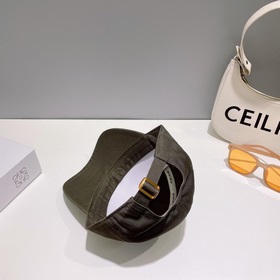 CELIN*·Селин ss Новая бейсболка с вышитым Триумфальным аркой. Фор