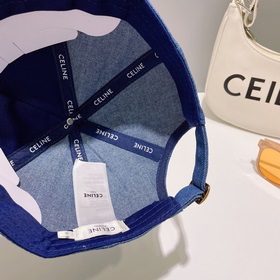 CELIN*·Селин ss Новая бейсболка с вышитым Триумфальным аркой. Фор