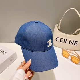 CELIN*·Селин ss Новая бейсболка с вышитым Триумфальным аркой. Фор