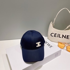 CELIN*·Селин ss Новая бейсболка с вышитым Триумфальным аркой. Фор