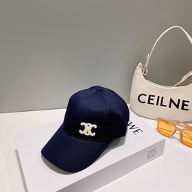 CELIN*·Селин ss Новая бейсболка с вышитым Триумфальным аркой. Фор