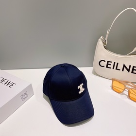 CELIN*·Селин ss Новая бейсболка с вышитым Триумфальным аркой. Фор