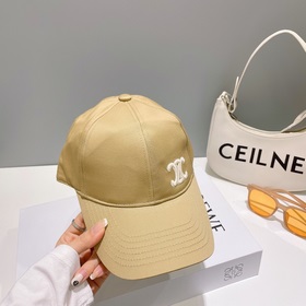 CELIN*·Селин ss Новая бейсболка с вышитым Триумфальным аркой. Фор