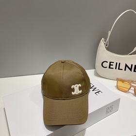 CELIN*·Селин ss Новая бейсболка с вышитым Триумфальным аркой. Фор