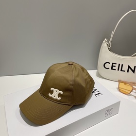 CELIN*·Селин ss Новая бейсболка с вышитым Триумфальным аркой. Фор