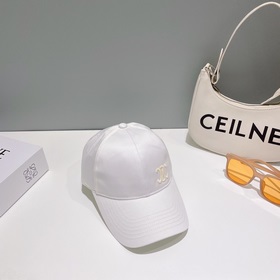 CELIN*·Селин ss Новая бейсболка с вышитым Триумфальным аркой. Фор