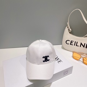 CELIN*·Селин ss Новая бейсболка с вышитым Триумфальным аркой. Фор