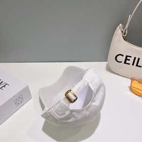 CELIN*·Селин ss Новая бейсболка с вышитым Триумфальным аркой. Фор