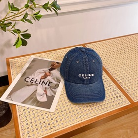 В комплекте с пылезащитным чехлом [CELINE] Джинсовая бейсболка ве