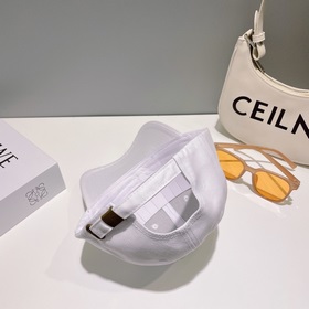 В комплекте с пылезащитным чехлом 【CELINE Новая модель бейсболки 
