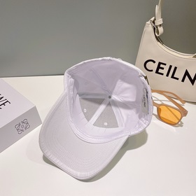 В комплекте с пылезащитным чехлом 【CELINE Новая модель бейсболки 
