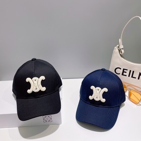 В комплекте с пылезащитным чехлом 【CELINE Новая модель бейсболки 