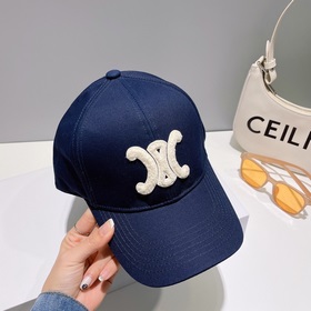 В комплекте с пылезащитным чехлом 【CELINE Новая модель бейсболки 