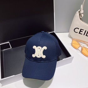 В комплекте с пылезащитным чехлом 【CELINE Новая модель бейсболки 