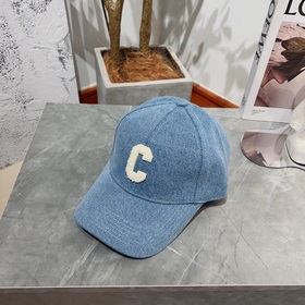 Celine Классическая бейсболка с буквой C, козырек, оригинальное к