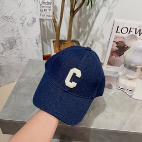 Celine Классическая бейсболка с буквой C, козырек, оригинальное к