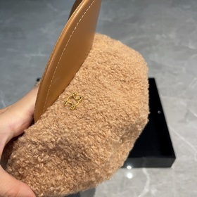 Новая модель кепки Celine с козырьком, из овечьей шерсти, подходи