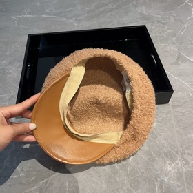 Новая модель кепки Celine с козырьком, из овечьей шерсти, подходи