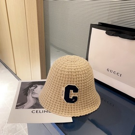 В комплекте с пылезащитным чехлом [CELINE] Новая модель 2023 года