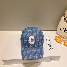 В комплекте с пылезащитным чехлом 【CELINE】 Джинсовая бейсболка ве