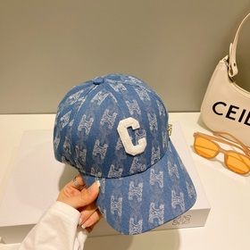 В комплекте с пылезащитным чехлом 【CELINE】 Джинсовая бейсболка ве