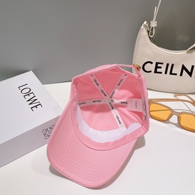 CELIN*·Селин ss Новая бейсболка с вышитым Триумфальным аркой. Фор