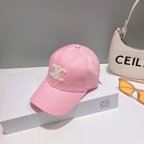 CELIN*·Селин ss Новая бейсболка с вышитым Триумфальным аркой. Фор