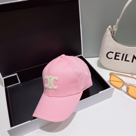 CELIN*·Селин ss Новая бейсболка с вышитым Триумфальным аркой. Фор