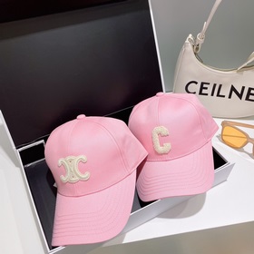 CELIN*·Селин ss Новая бейсболка с вышитым Триумфальным аркой. Фор