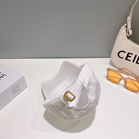 CELIN*·Селин ss Новая бейсболка с вышитым Триумфальным аркой. Фор