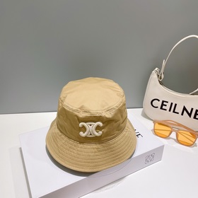 Celine - Рыбацкая кепка с вышитым логотипом в стиле ретро Классич