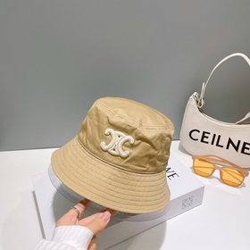 Celine - Рыбацкая кепка с вышитым логотипом в стиле ретро Классич