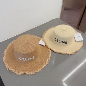 Новая модель шляпы Celine, закрывающая небольшой цилиндр, бежево-