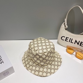 Новая модель рыбацкой кепки от CELINE Высококачественный материал