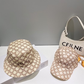Новая модель рыбацкой кепки от CELINE Высококачественный материал