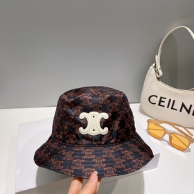 Новая модель рыбацкой кепки от CELINE Высококачественный материал