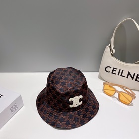 Новая модель рыбацкой кепки от CELINE Высококачественный материал