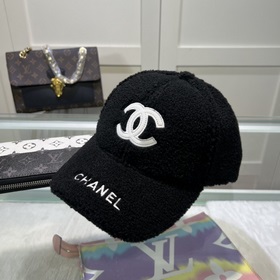 CHANEL Новая оригинальная бейсболка с козырьком. Простая и элеган