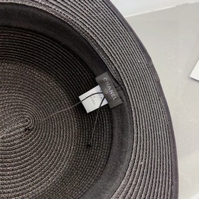 Шляпа Chanel с плоской тульей, обхват головы 57 см