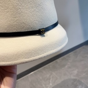 Шляпа Chanel, стиль «светская дама», 100% шерсть, черный, хаки, б